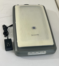 HP ScanJet 3970 Flatbed Scanner Q3190A - $24.20