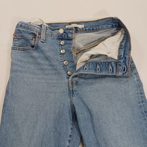 Levi's Ribcage Straight Ankle Women's Blue Cotton Blend Button Fly Jeans Size 27 image 4