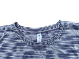 NWT Athleta Women’s Cloudlight Striped Muscle Tank Medium Navy NEW With ... - $18.81