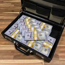 $500,000 New Series Full Print Prop Money Stacks & Briefcase - £597.73 GBP