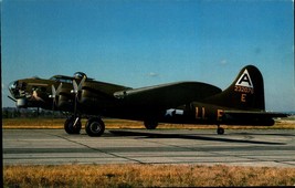 Picture POSTCARD-BOEING B-17G-FLYING FORTRESS-BK45 - £3.11 GBP