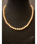 Monet Signed Vintage Pale Peach Opalescent Pearl Necklace w/ Golden Clas... - $619.04 MXN