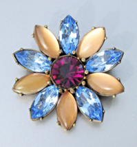 Antiqued Gold Tone Purple Blue Rhinestone FLOWER Vtg Brooch Pin - $14.84