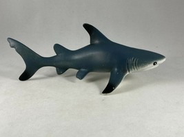 Realistic Retro Great White Shark Plastic Toy Figurine 6&quot; Long - $9.50
