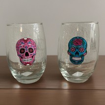 Set Of Two 15oz Stemless Wine Glasses Sugar Skull Dia de Los Muertos Halloween - $11.98