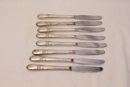 Wm Rogers Beloved Dinner Knives 8.5&quot; Lot of 8 - $24.49