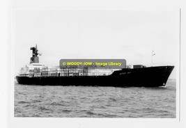 rp04424 - UK Container Ship - Botany Bay - print 6x4 - $2.80