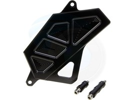 CNC Front Sprocket Cover Chain Guard Protector For Yamaha R3 2014-2018 - £19.15 GBP