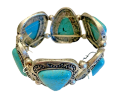 Bracelet Studio S Turquoise Costume Jewelry with Tags Stretch Silver Tone - $21.37