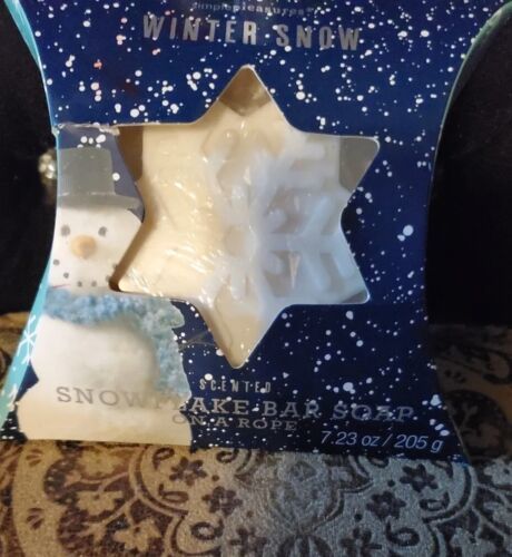 Snowflake Bar Soap on a Rope Winter Snow Simple Pleasures Scented 2019 - $8.00