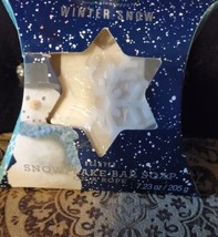 Snowflake Bar Soap on a Rope Winter Snow Simple Pleasures Scented 2019 - £6.49 GBP