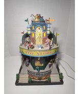Lemax Toy Store #05070 – Animated &amp; Lighted Village Building with Origin... - $1,745.49 MXN