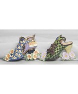 Victorian Ceramic Shoes Refrigerator Magnets 2 Lot #1522 - £4.88 GBP
