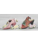 Victorian Ceramic Shoes Refrigerator Magnets 2 Lot #1523 - £4.91 GBP