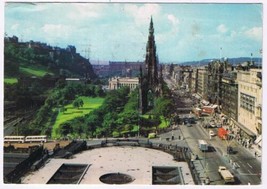 United Kingdom UK Postcard Edinburgh Princes Street &amp; Castle Scott Monument - $2.05