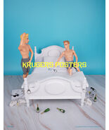 DOLL PUPPE  GAMES WALL ART POSTER - CASSOLINO - KRUGERS POSTERS - €16,50 EUR+