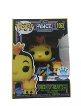 Queen Of Hearts Funko Pop Black Light Alice IN Wonderland Disney Exclusive - £22.63 GBP