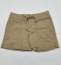 Magellan Beige Outdoor Shorts Women Size 6 (Measure 29x5) - $11.14
