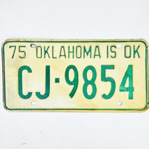 1975 United States Oklahoma Creek County Passenger License Plate CJ-9854 - €11,07 EUR