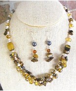 AGATE, PEARLS AND FACETED  CRYSTALS CLUSTER NECKLACE AND EARRINGS - £12.06 GBP