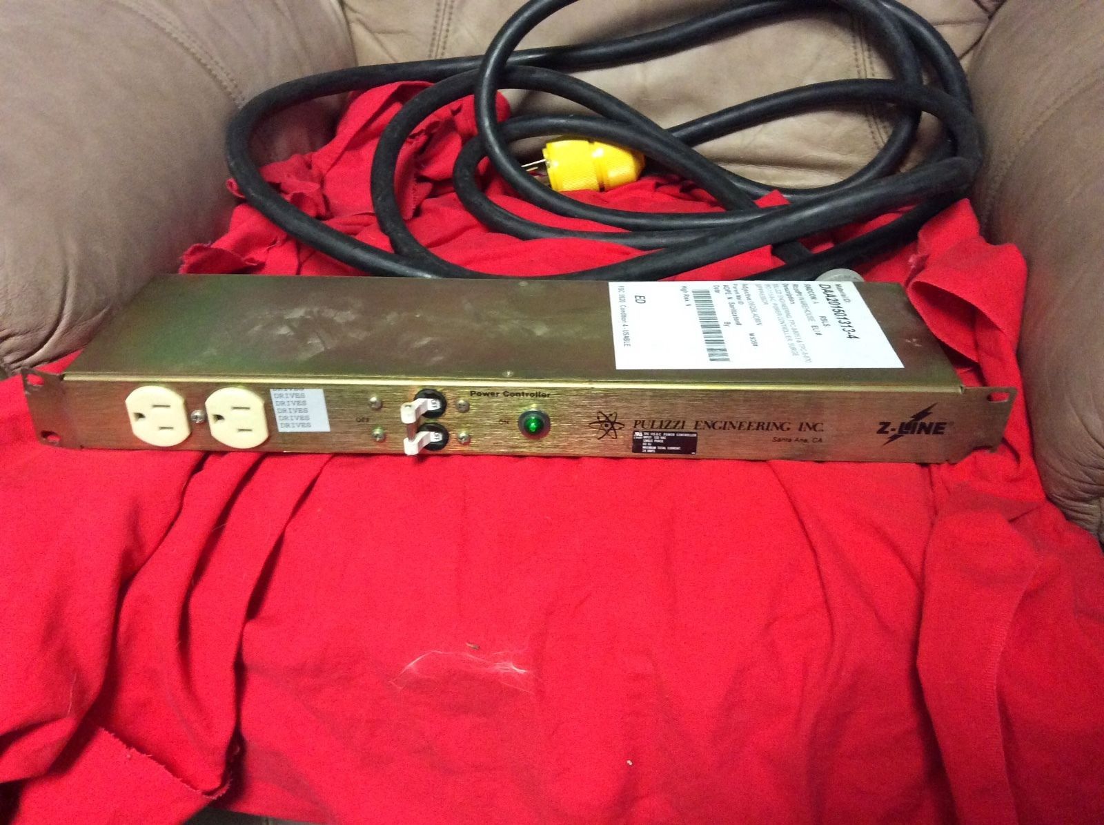 PULIZZI ENG Z-LINE TPC-115-8-C POWER CONTROLLER SURGE SUPPRESSOR USED 12... - $157.40