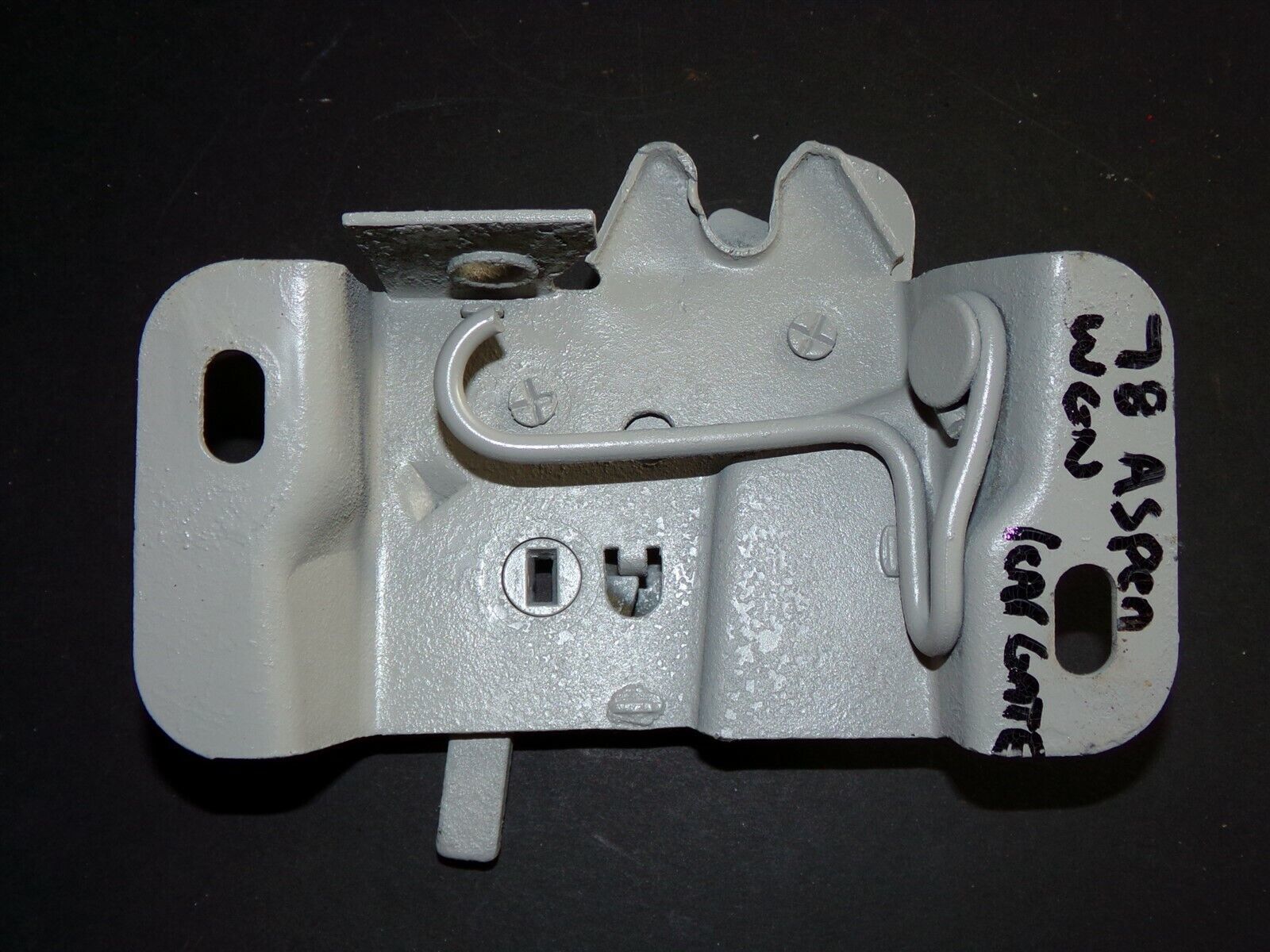 1978 Dodge Aspen Station Wagon Rear Gate Latch OEM - $89.98