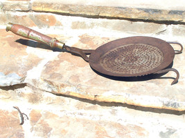 Primitive Old HAND FORGED Iron Wood handle Strainer Hang BZ - £79.92 GBP