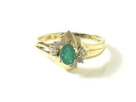 10k Yellow Gold Green Amerald With cz Color Birthstone Women&#39;s Ring - £240.47 GBP