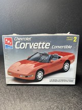 VTG AMT ERTL 1:25 &#39;93 Chevrolet Corvette Convertible Model Kit 8607 1993 SEALED - $17.97