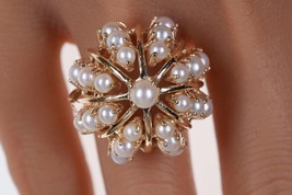 Sz6 Estate 14k Gold Pearl Cluster ring - £557.49 GBP