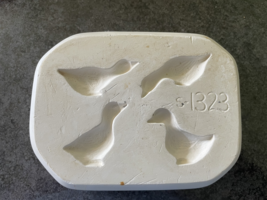 4 Ducks Open Pour Scioto Ceramic Mold #S-1323 - $46.86 MXN