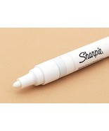 WHITE Oil Based paint marker Medium point permanent glass plastic Sharpi... - $398.05 MXN