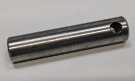 NOS Raymond Forklift Shaft Part 900-100-068 - $39.59
