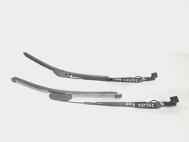 1997 Lexus LX450 OEM Front Pair Of Wiper Arms  - $173.66 CAD