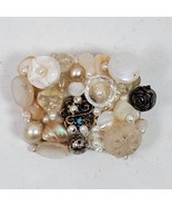 Vintage Handmade Bead Button Cluster Brooch Pin 1.5 Inch - $128.62 MXN