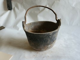 Vintage Small Cast Iron Lead Melting, Smelting Pot 5-1/4&quot;dia x 3-1/4 Deep Inside - £23.97 GBP