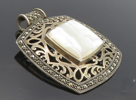 925 Sterling Silver - Vintage Mother Of Pearl &amp; Marcasite Swirl Pendant - PT6468 - £59.49 GBP