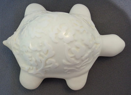 Hard to Find Oneida Textured Crystal White Turtle Terrapin Figurine Paperweight - £14.95 GBP