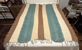 Vintage Hand Crochet Throw Blanket 58x68 Wool - £33.09 GBP