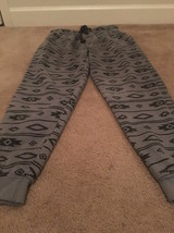 Hype Men&#39;s Gray Black Printed Athletic Jogger Pants Size Medium - £28.50 GBP