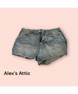 Forever 21 jean shorts size 2XL pre-owned - $414.68 MXN