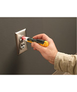 Fluke FLUKE-1AC-A1-II ACV DETECTOR 90-1000V ENG L.A SPN C. FRN 1X VOLT T... - $88.09