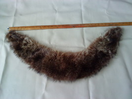 VINTAGE  ESTATE  ANTIQUE  FUR  BROWN 36&quot; Tippet - $60.95
