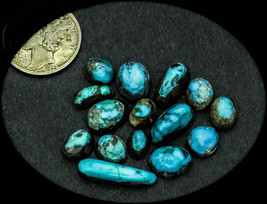 22.5 cwt. Rare Vintage Bisbee Lot of 15 Turquoise Cabochons - £154.62 GBP