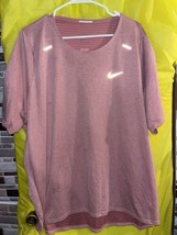 Nike Peloton Women&#39;s Dri Fit Shirt Pink T shirt Running Reflective Size 2XL - £14.73 GBP