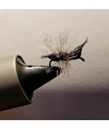 12 Kens Crazy Ants - Dry Fly Fishing Ant Pattern Black or Red - $435.71 MXN