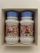 Vintage Sea Shell Encrusted Salt and Pepper Shakers Florida Souvenir Plastic - £7.43 GBP