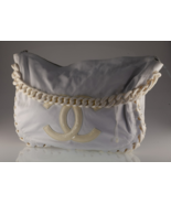 Chanel Vintage Modern Chain Hobo Bag in White Leather with Dustbag - $33,040.11 MXN