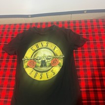 Guns N’ Roses concert T-shirt - $22.44
