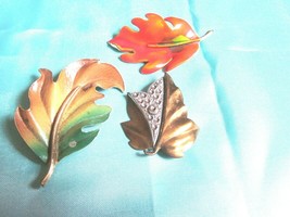 Vintage Lot Of 3 Autumn Leaves Pins - £11.19 GBP